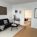 City-close - King Bed & Free Garage *
