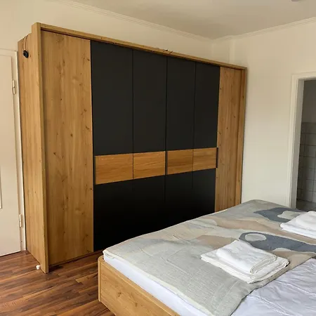 City-close - King Bed & Free Garage * באיירוט