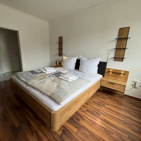 דירה City-close - King Bed & Free Garage *