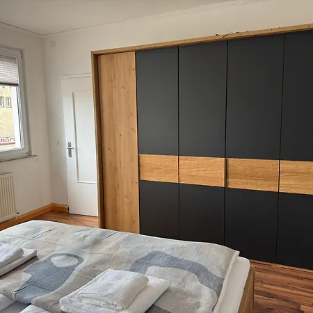 דירה City-close - King Bed & Free Garage *