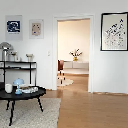 City-close - King Bed & Free Garage