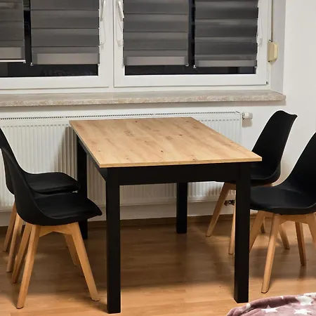 Apartmán City-close - King Bed & Free Garage Bayreuth