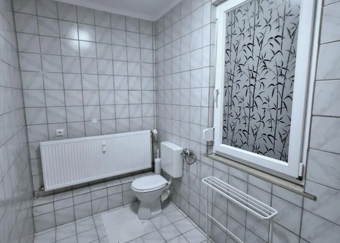 Apartmán City-close - King Bed & Free Garage Bayreuth