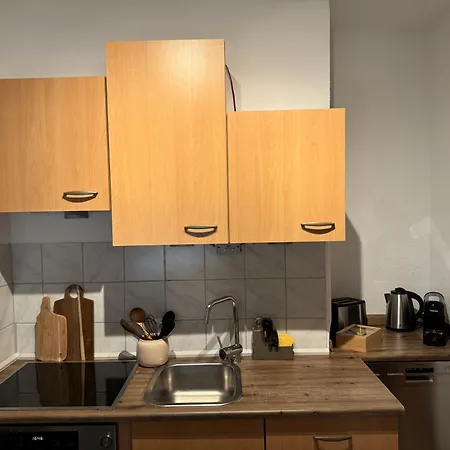 City-close - King Bed & Free Garage