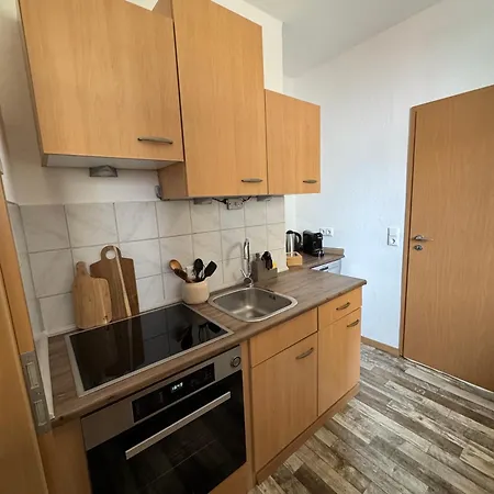 City-close - King Bed & Free Garage Apartment Bayreuth